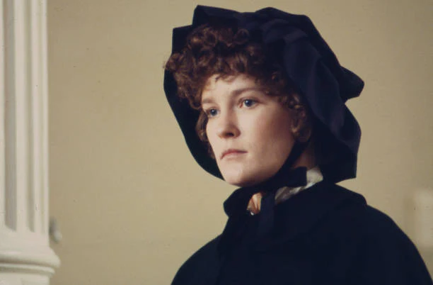 A TIME FOR MIRACLES (ABC-TVM 12/21/80) Kate Mulgrew, Jean-Pierre Aumont, Rossano Brazzi, John Forsythe, Lorne Greene, Jean LeClerc, Leonard Mann, Robin Clarke, William Prince, Dominic Chianese, George Murdock - Image 2