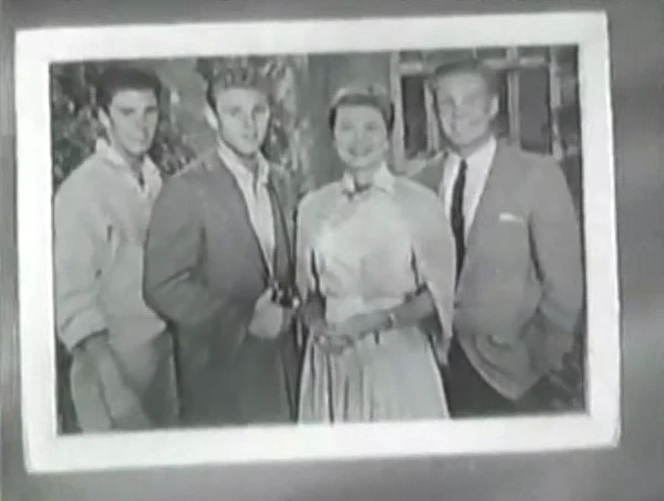 AN OZZIE AND HARRIET CHRISTMAS SPECIAL (KTLA 1981) VERY RARE!!! Harriet Nelson, David Nelson, Don DeFore, Mary Jane Croft, Kent McCord, Parley Baer, James Stacy, Lyle Talbot, Don Nelson, Tom Hatten - Image 12