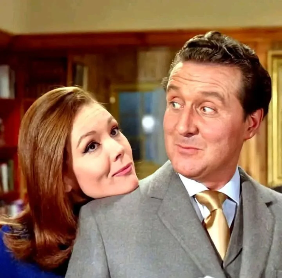 AVENGERS, THE (UK 1961-1969) RETAIL QUALITY!!! Patrick Macnee, Diana Rigg, Honor Blackman, Linda Thorson - Image 10