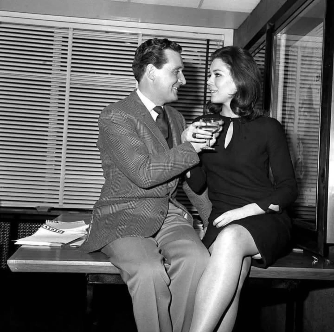 AVENGERS, THE (UK 1961-1969) RETAIL QUALITY!!! Patrick Macnee, Diana Rigg, Honor Blackman, Linda Thorson - Image 11