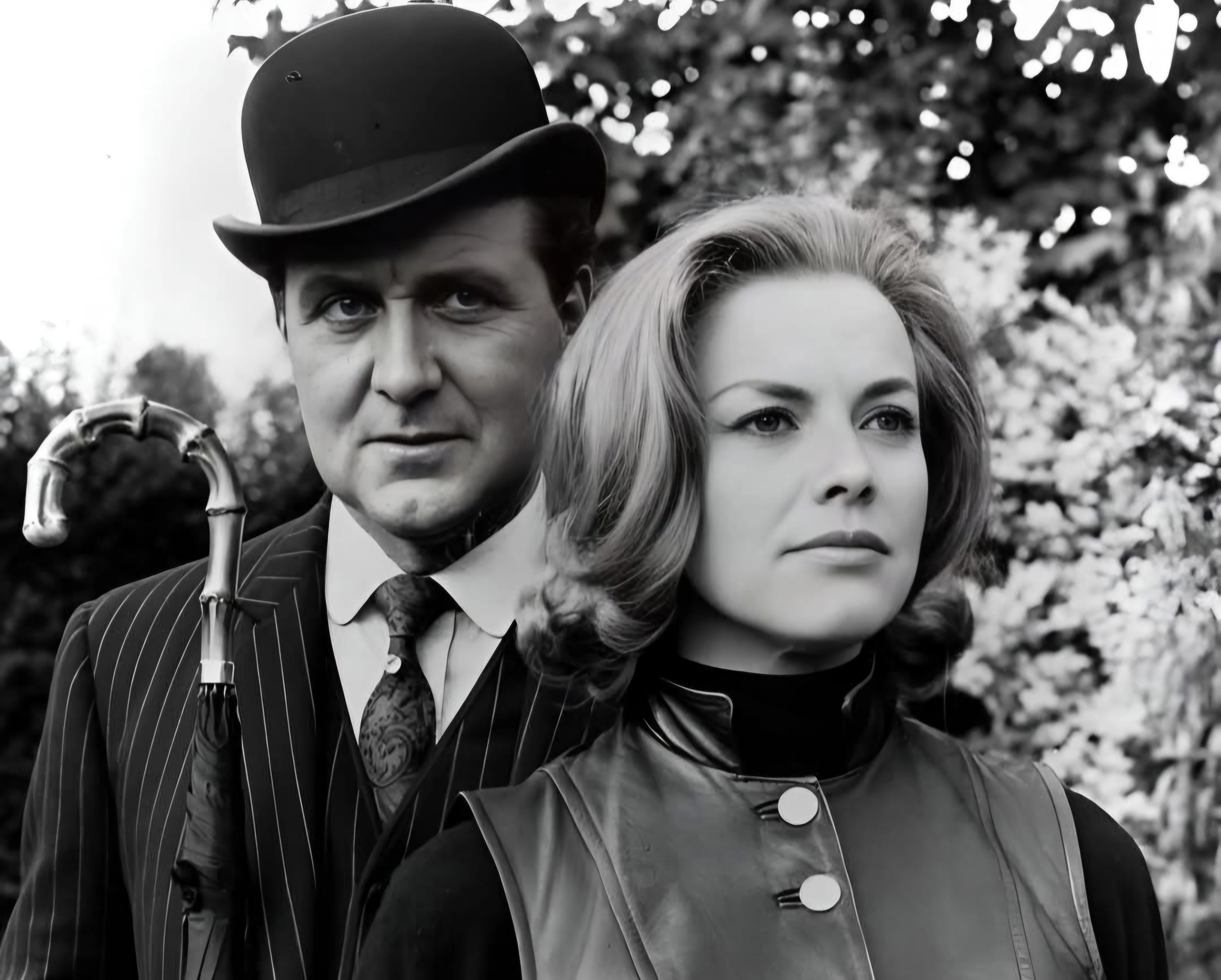 AVENGERS, THE (UK 1961-1969) RETAIL QUALITY!!! Patrick Macnee, Diana Rigg, Honor Blackman, Linda Thorson - Image 7