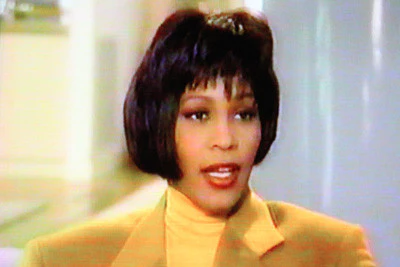 BARBARA WALTERS SPECIAL: Whitney Houston-Tim Allen-Julia Roberts (ABC 11/9/93) - Image 2