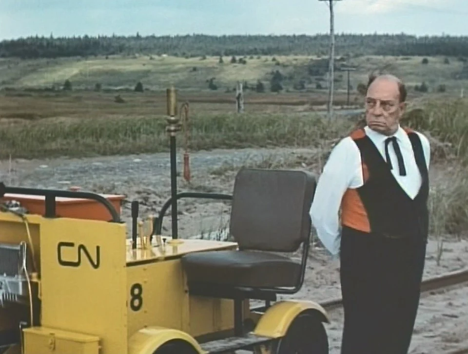 BUSTER KEATON RIDES AGAIN / THE RAILRODDER (1965) - Image 10