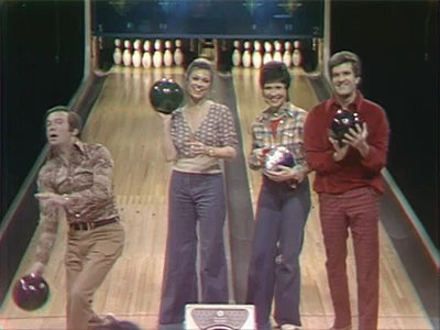 CELEBRITY BOWLING - THE COLLECTION (SYN 1971-78) Jed Allan, Cheryl Kominsky - Image 4
