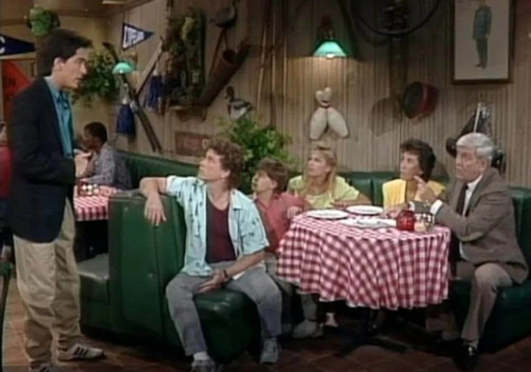 CHARLES IN CHARGE - THE COMPLETE SERIES (CBS 1984-85, SYN 1987-90) – Scott Baio, Willie Aames, Nicole Eggert, Josie Davis, Sandra Kearns, Ellen Travolta, Jennifer Runyon - Image 10