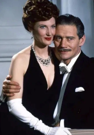 DANIELLE STEEL'S JEWELS (NBC 10/18&20/92) Annette O'Toole, Anthony Andrew, Robert Wagner, Arthur Cox, Jrgen Prochnow, Geoffrey Whitehead, Sheila Gish, Corinne Touzet, Josiane Peiffer, Jonathan Estrin, Roger Young, Simon Oates, Bradley Cole - Image 2