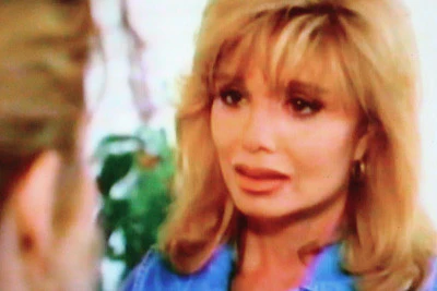 DEADLY FAMILY SECRETS (NBC-TVM 12/4/95) HARD TO FIND!!! Loni Anderson, Greg Evigan, Gigi Rice, Barry Corbin, William Converse Roberts, Anjanette Comer, Blue Deckart, Renee Olstead - Image 2