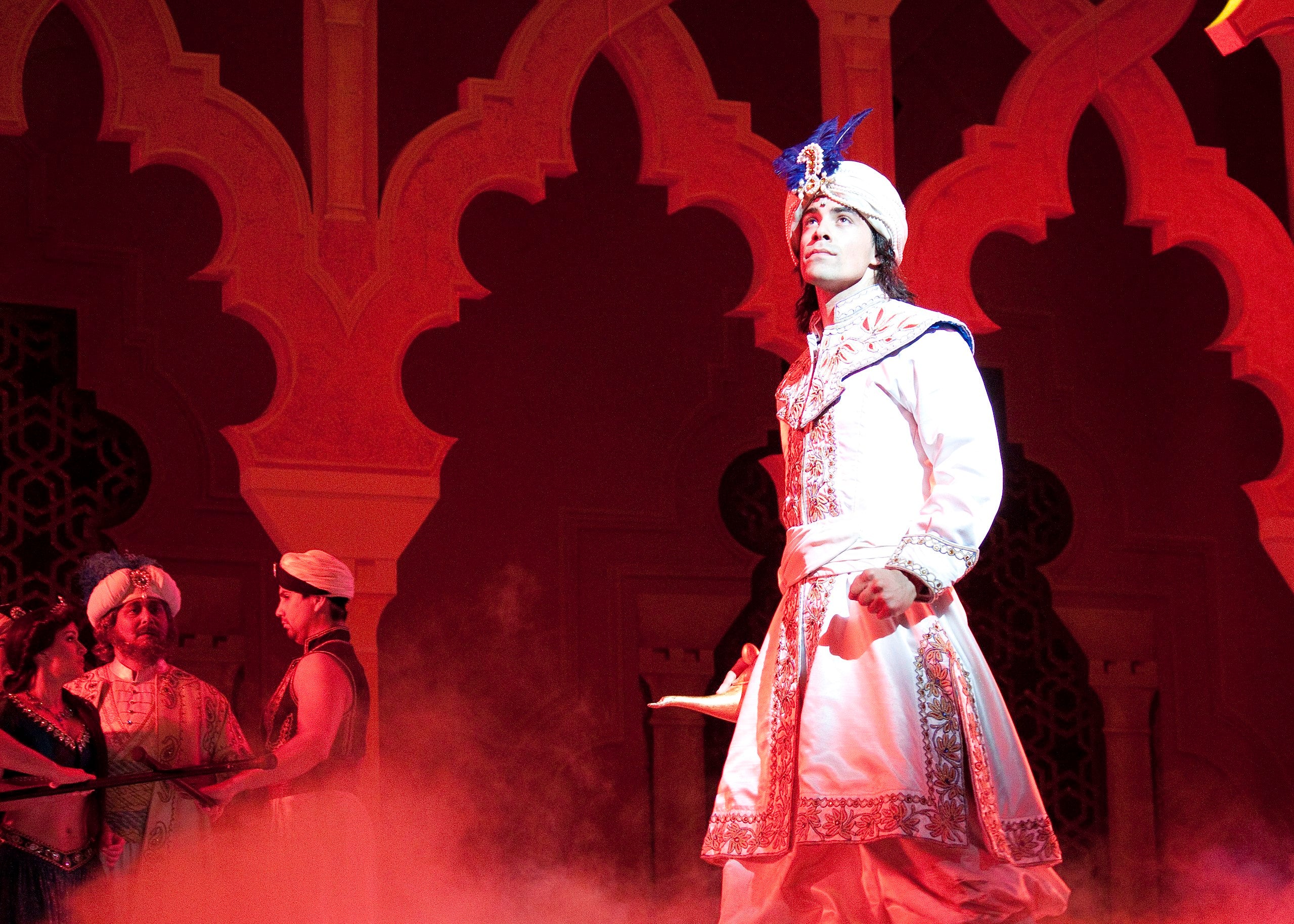DISNEY’S ALADDIN: A MUSICAL SPECTACULAR (DCA 2/4/06) EXTREMLY RARE!!! - Image 4