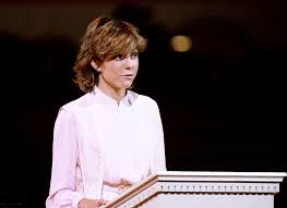 I LOVE LIBERTY (ABC 3/21/82) RARE!!! Barbra Streisand, Frank Sinatra, Robin Williams, Jane Fonda, Christopher Reeve, Kristy McNichol, Mary Tyler Moore, Kenny Rogers, Martin Sheen, Shirley MacLaine, Melissa Manchester, Michele Lee - Image 6