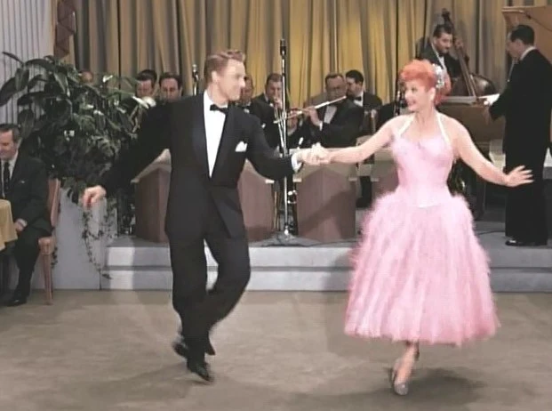 I LOVE LUCY - IN COLOR – THE COLLECTION OF 16 COLORIZED EPISODES (CBS 1951-57) Lucille Ball, Desi Arnaz, Vivian Vance, William Frawley - Image 12