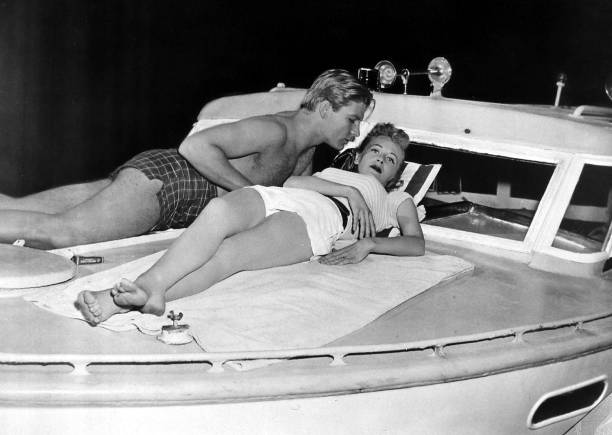 INCREDIBLE SHRINKING MAN, THE (1957) EXCELLENT QUALITY!!! Grant Williams, Randy Stuart, Paul Langton, Raymond Bailey, William Schallert - Image 3