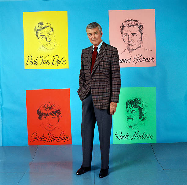 JIMMY STEWART SHOW, THE – THE COMPLETE SERIES (NBC 1971-1972) EXCELLENT QUALITY!!! Jimmy Stewart, Julie Adams, Jonathan Daly, Ellen Geer, John McGiver, Dennis Larson, Kirby Furlong - Image 4