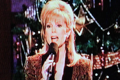 KATHIE LEE: CHRISTMAS EVERY DAY (CBS 12/11/98) - Image 7