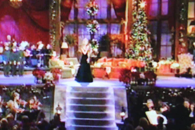 KATHIE LEE: WE NEED A LITTLE CHRISTMAS (CBS 12/12/97) - Image 12