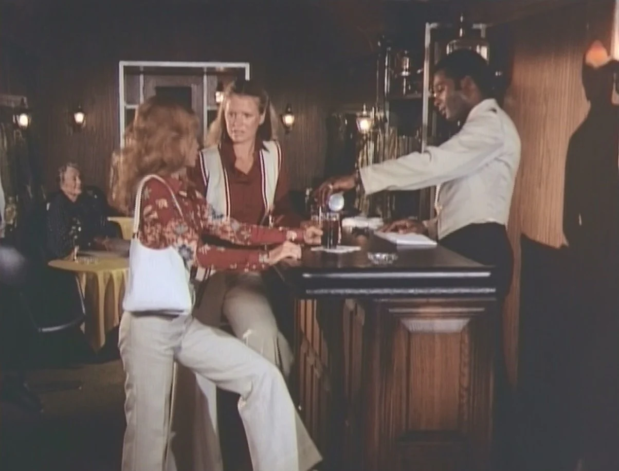 KIM BASINGER VOL 1: GEMINI MAN/CHARLIE'S ANGELS (1976) - Image 4