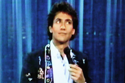 LATE SHOW STARRING JOAN RIVERS - EPISODE 131 (FOX 4/23/87) Guest host: Michele Lee, Dick Van Dyke, Bob Dubac, Colleen McCullough - Image 7