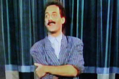 LATE SHOW, THE (FOX 9/1/87) Guest host: Jonathon Brandmeier, The O'Jays, Herve Villechaize, Kelly McDonald, Little Rockin' Ricky Roco - Image 3