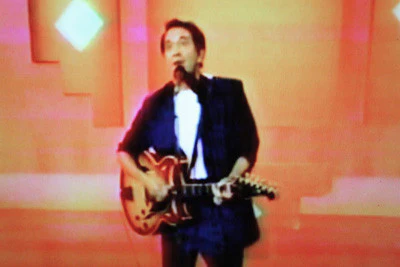 LATE SHOW, THE (FOX 9/3/87) Guest host: Jonathon Brandmeier, Robin Greer , Dave Alvin and the Allnighters, Trini Lopez, Steve Pearl, Lorenzo Lamas, David Jolliffe - Image 10