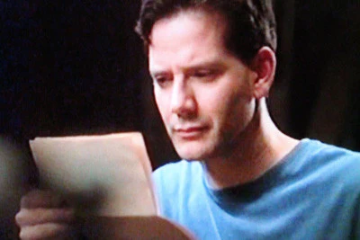 LOVE LETTER, THE (CBS-TVM 11/28/99) Campbell Scott, Jennifer Jason Leigh, David Dukes, Estelle Parsons, Daphne Ashbrook - Image 5