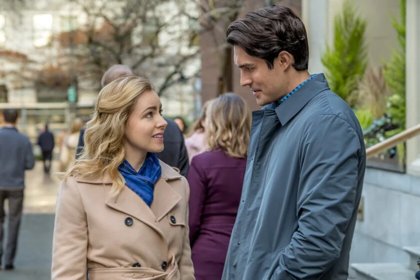 LOVE, ONCE AND ALWAYS (HALLMARK 3/10/18) Amanda Schull, Peter Porte, Anna Van Hooft, Vanessa Bell Calloway, Bittney Wilson, Delores Drake - Image 2