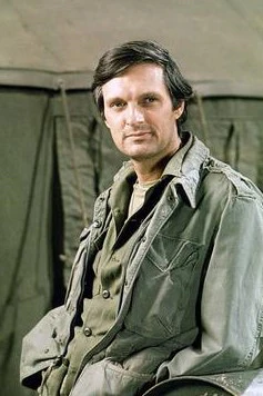 M*A*S*H - THE COMPLETE SERIES (CBS 1972-83) Alan Alda, Wayne Rogers, McLean Stevenson, Loretta Switt, Larry Linville, Gary Burghoff, Mike Farrell, Harry Morgan, Jamie Farr, Williams Christopher, David Ogden Stiers - Image 15