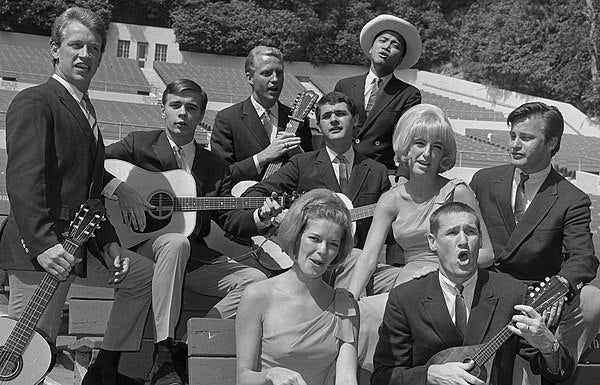 MARINELAND CARNIVAL WITH THE MUNSTERS (CBS 4/18/65) Fred Gwynne, Yvonne de Carlo, Al Lewis, Pat Priest, Butch Patrick, The New Christy Minstrels - Image 8