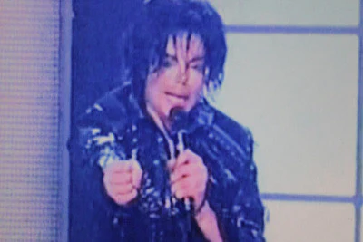 MICHAEL JACKSON'S 30TH ANNIVERSARY CELEBRATION (CBS 11/13/01) - Image 9