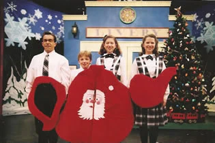 NUNCRACKERS (2004) - Image 9