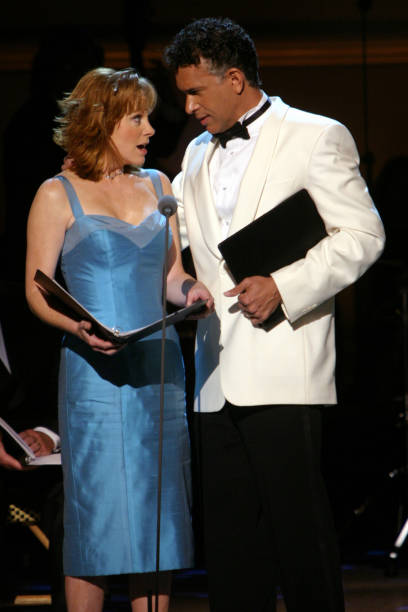 RODGERS & HAMMERSTEINS'S SOUTH PACIFIC: IN CONCERT FROM CARNEGIE HALL (PBS 2006) Reba McEntire, Brian Stokes Mitchell, Alec Baldwin, John Schuck, Lillias White - Image 2