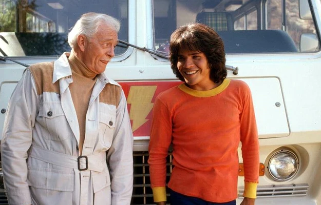 SHAZAM! - THE COMPLETE LIVE ACTION SERIES + BONUS!!! (CBS 1975-77) Michael Gray, Les Tremayne, Jackson Bostwick, John Davey - Image 3
