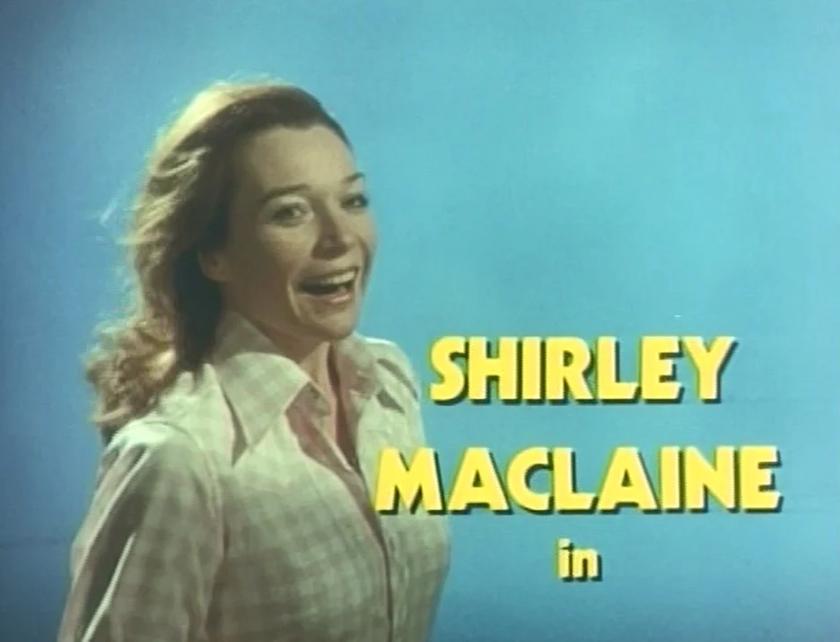 SHIRLEY’S WORLD - THE COMPLETE SERIES (ABC 1971-72) – RARE SHIRLEY MACLAINE SERIES!!! EXCELLENT QUALITY!!! - Shirley MacLaine, John Gregson - Image 2