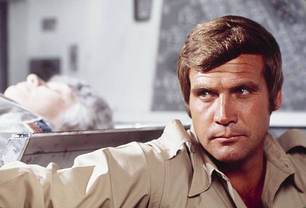 SIX MILLION DOLLAR MAN, THE - THE COMPLETE SERIES + BONUS DISCS (ABC 1973-1978) RETAIL QUALITY!!! Lee Majors, Richard Anderson, Lindsay Wagner, Martin E. Brooks, Jennifer Darling - Image 7