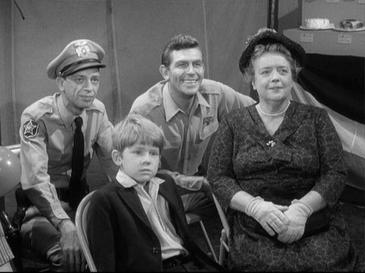 ANDY GRIFFITH SHOW, THE - THE COMPLETE SERIES (CBS 1960-68) Andy Griffith, Don Knotts, Ron Howard, Frances Bavier, Howard McNear, George Lindsey, Jim Nabors, Aneta Corsaut, Hal Smith - Image 8