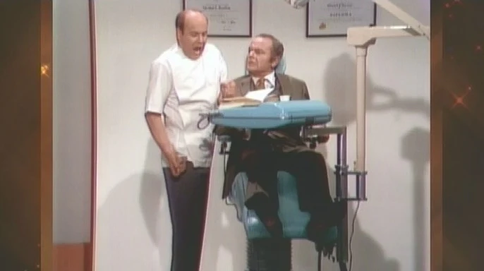 THE CAROL BURNETT SHOW 50TH ANNIVERSARY SPECIAL (CBS 12/3/17) - Image 17