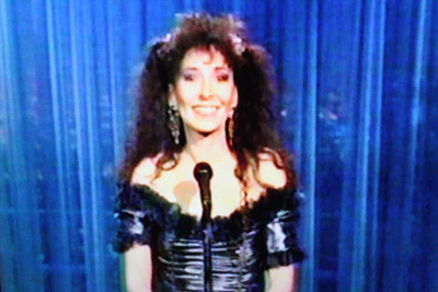 THE LATE SHOW STARRING SUZANNE SOMERS (FOX 6/8/87) Perry King, Karen Haber, Howie Long - Image 6
