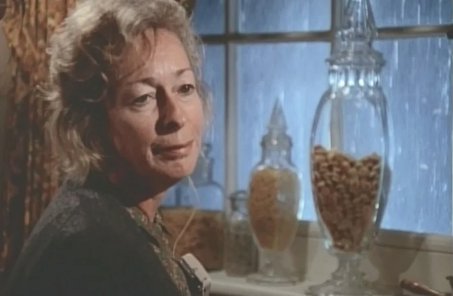 VICTIM, THE (ABC-TVM 11/14/72) EXCELLENT QUALITY!!! Elizabeth Montgomery, Jess Walton, Eileen Heckert, Sue Ane Langdon, George MaHaris - Image 11