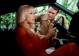 THE WOMAN HUNTER (CBS-TVM 9/19/72) - Image 3