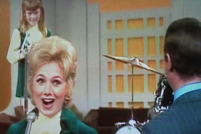 THIS IS YOUR LIFE: SHIRLEY JONES (SYN 4/29/71) Raloh Edwards, Shirley Jones, David Cassidy, Jack Cassidy, Susan Dey, Richard Rogers, Danny Bonaduce,Jeremy Gelbwaks, Suzanne Cough Shaun Cassidy, Patrick Cassidy, Ryan Cassidy - Image 6