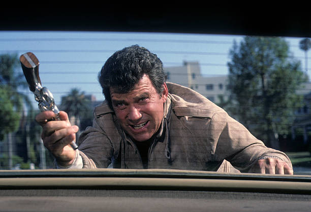 T.J. HOOKER - THE COMPLETE SERIES (ABC 1982-85 – CBS 1985-86) EXCELLENT QUALITY!!! William Shatner, Adrian Zmed, Heather Locklear, James Darren, Lee Bryant, Richard Herd, Thomas Jefferson - Image 10
