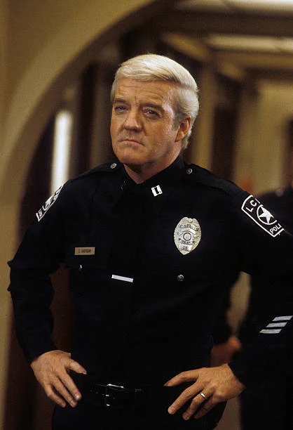 T.J. HOOKER - THE COMPLETE SERIES (ABC 1982-85 – CBS 1985-86) EXCELLENT QUALITY!!! William Shatner, Adrian Zmed, Heather Locklear, James Darren, Lee Bryant, Richard Herd, Thomas Jefferson - Image 15