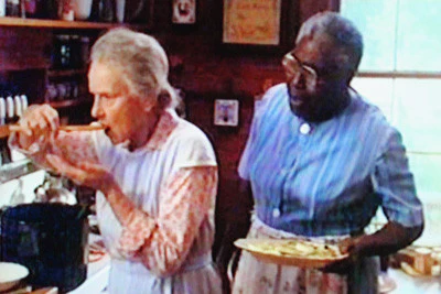 TO DANCE WITH THE WHITE DOG (CBS-TVM 12/5/93) - Image 6