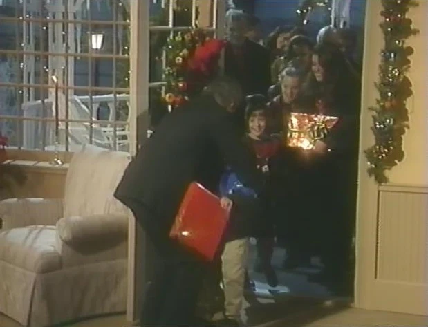 TONY BENNETT - A FAMILY CHRISTMAS - Image 6