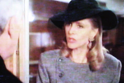 TREACHEROUS CROSSING (USA-TVM 4/8/92) - Image 2