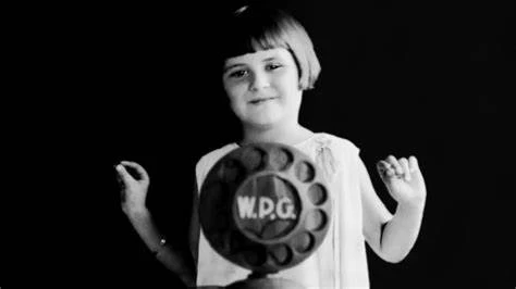 WAIT FOR YOUR LAUGH (BIO/DOC 2017) ROSE MARIE - Image 5