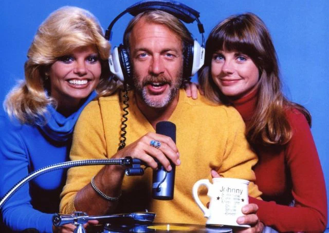 WKRP IN CINCINNATI: THE COMPLETE SERIES (CBS 1978-82) Loni Anderson, Howard Hesseman, Gordon Jump, Gary Sandy, Tim Reid, Richard Sanders, Jan Smithers, Frank Bonner - Image 4